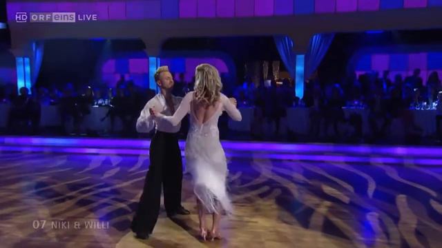 Dancing Stars S11 F5: Niki Hosp - Tanz смотреть онлайн