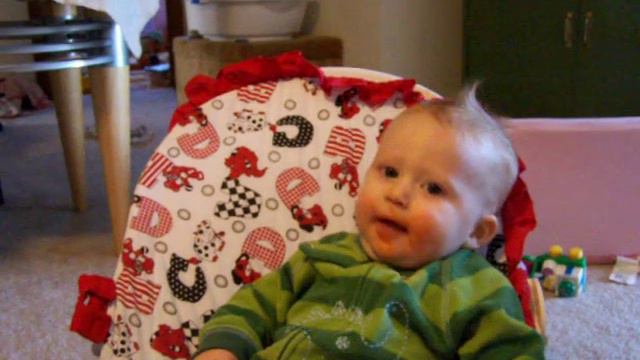 Tucker laughing смотреть онлайн