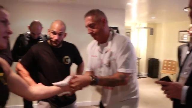 EXCLUSIVE UNSEEN! 'HE (EDDIE) IS A MERCENARY BASTARD' -BARRY HEARN TO KATIE TAYLOR (w/ EDDIE HEARN смотреть онлайн