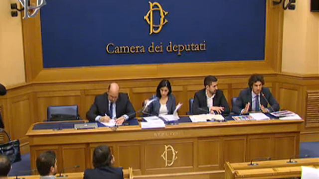 Roma - Le riforme del M5S - Conferenza stampa di Fabiana Didone (07.05.14) смотреть онлайн