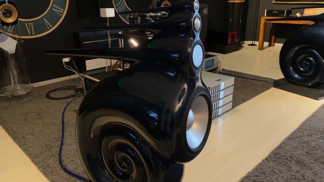 SEXIEST Hifi Speakers of the world BW Nautilus 4Kᵁᴴᴰ REAL SOUND_1080pFHR смотреть онлайн
