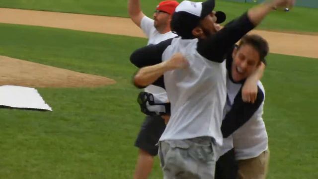 Rock 'n Jock Donnie Wahlberg's Home Run MixTape 2012