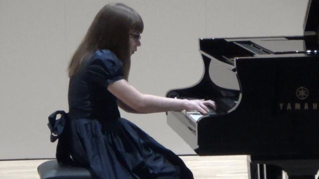 Lilija Muižniece plays Edvard Grieg 