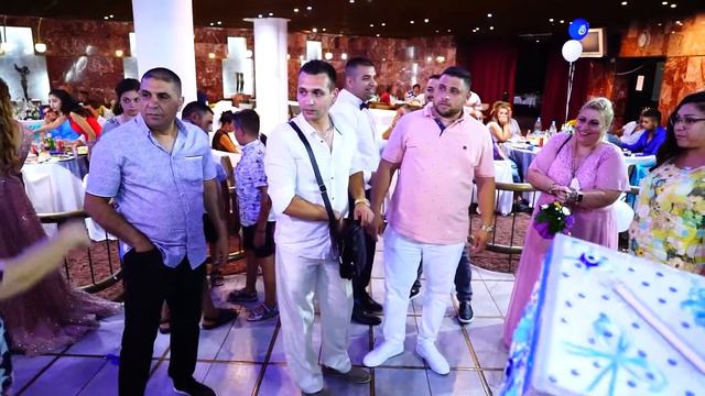 Tomas Sünnet dügünü & Melani Dogum günü Част 3 смотреть онлайн