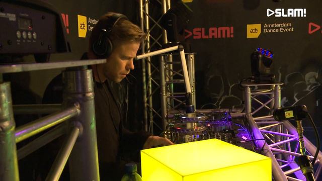 Ferry Corsten (DJ-set) at SLAM! MixMarathon live from ADE смотреть онлайн