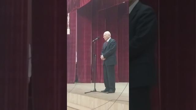 Муху Гимбатович - Первый Президент РД