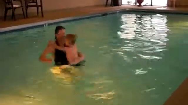 jonas and cc pooltyme смотреть онлайн