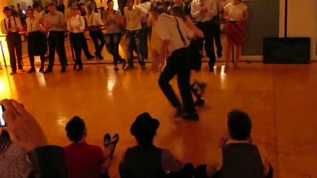 2o Lugar - J&J Lindy Hop - Workshop Gas E Tina.AVI