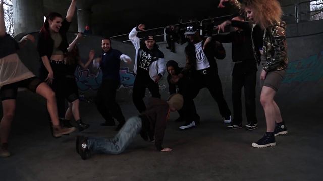 Deivid doing his thing! смотреть онлайн