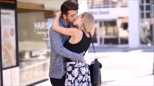 it is really crazy ----- смотреть онлайн