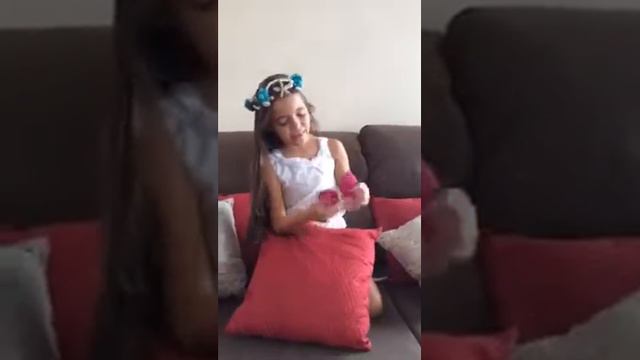 Gabrielli Betim Mini Miss Curitiba Fashionista 2017 Recebendo os Acessórios Ivani Siqueira 😍😍 смотреть онлайн