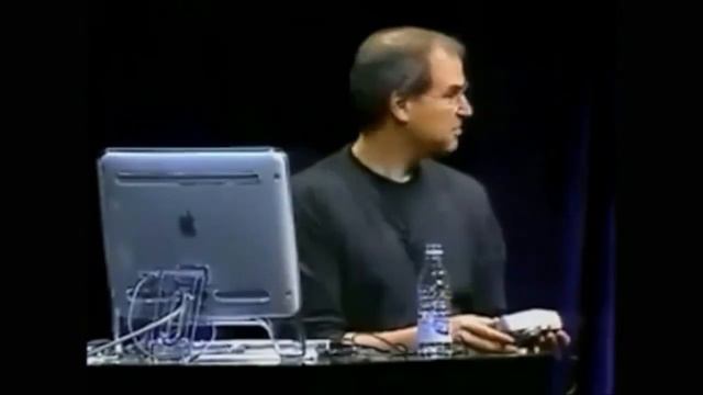 Steve Jobs pissed of by faulty camera смотреть онлайн