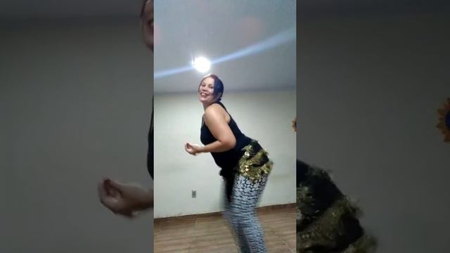 Erika Serra treino e improviso derbake смотреть онлайн