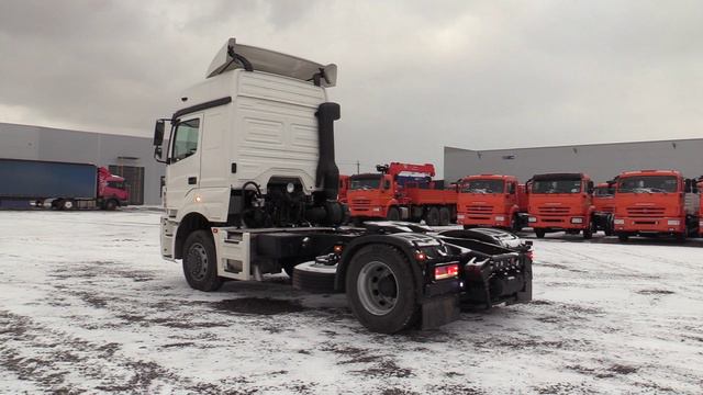 2022 KAMAZ 5490-036-87 NEO2. Обзор (интерьер, экстерьер, двигатель).