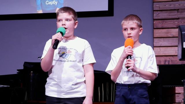 "Я падаю" Матвей и Еммануил смотреть онлайн