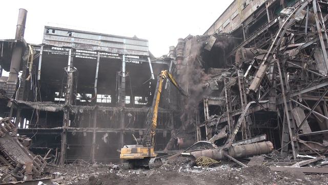 Demolice objektů v areálu ArcelorMittal Krakow - MROZEK a.s. смотреть онлайн