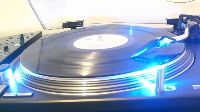 Marcel Woods Cherry Blossom смотреть онлайн
