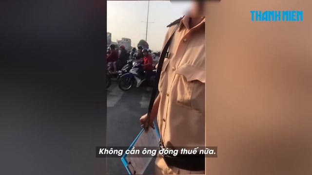 Xác minh clip cán bộ CSGT 2 lần hất điện thoại người vi phạm смотреть онлайн