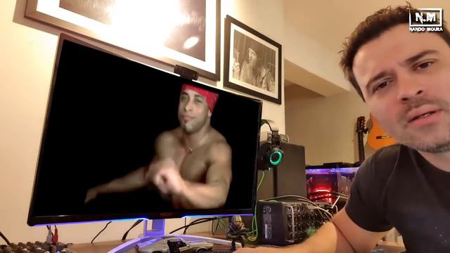 Nando Moura admirando a beleza e sagacidade de Ricardo Milos смотреть онлайн