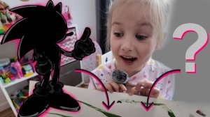 Нарисовали БОЛЬШОГО Соника | Рисуем руками + Рисуем ногами