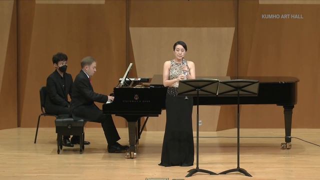 K. Slavicky Suite for Oboe and Piano смотреть онлайн