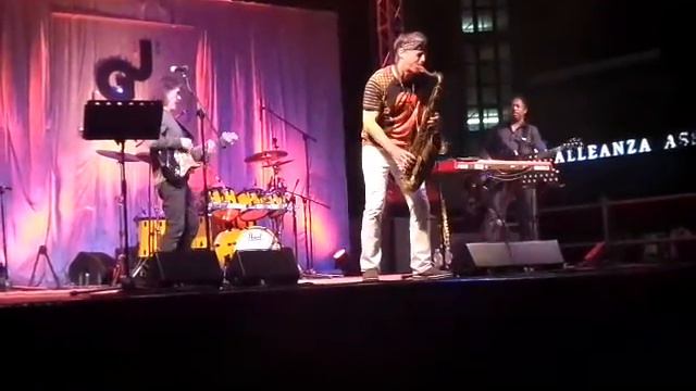 Dean Brown Bill Evans Darryl Jones Dennis Chambers
