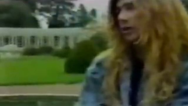 Dave Mustaine imitating Lars Ulrich! смотреть онлайн