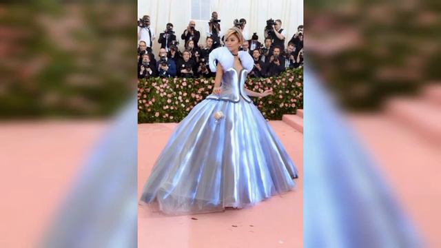 Zendaya's Fashion Transformation: Always Bold, Never Boring🤖💕#zendaya #redcarpetfashion #KATH смотреть онлайн