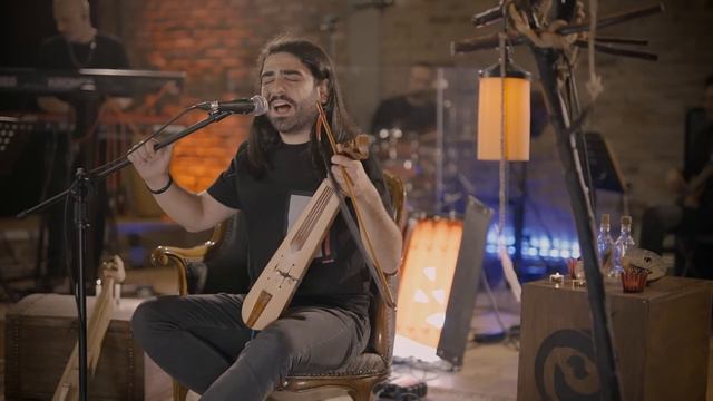 Selçuk Balcı - Ay Tutulduğu Zaman ( Canlı Performans ) смотреть онлайн