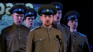 Было их с урядником тринадцать
Музыка Л. Кононовой, слова Н. Туроверова
Поет Мужской Уральский хор