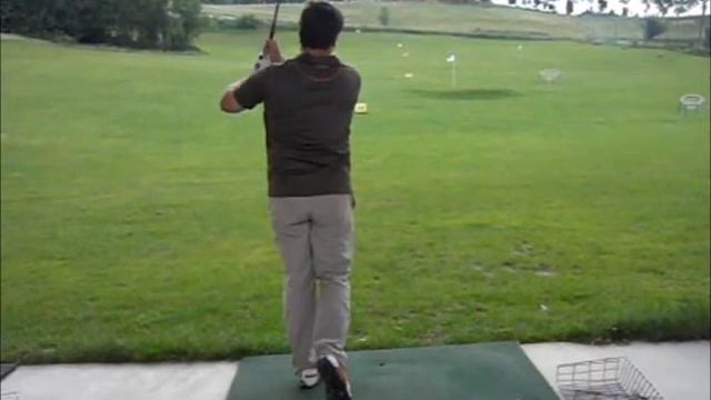 My 7 Iron swing from behind at 240fps with Casio Exilim EX-FH100 смотреть онлайн
