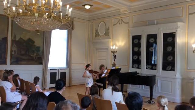 Nia Tabakova - Schloss Neckerhausen May 2014