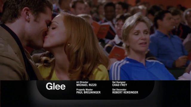 GLEE - Thanksgiving - Promo - Quinn Returns! & Glee Does Gangnam Style!