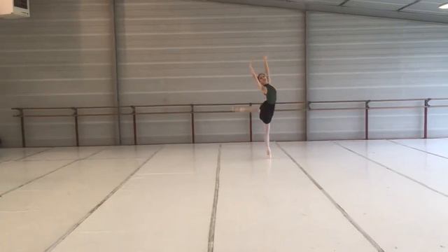 raymonda смотреть онлайн