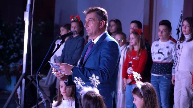 Јованче Манасков - директор на ООУ„Блаже Конески“ Велес смотреть онлайн