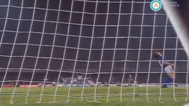 Un pequeño adelanto de la entrevista de Roberto Donadoni con Olé смотреть онлайн
