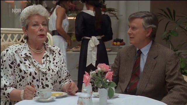 Loriot - Pappa ante Portas - Lisbeth Prenzler aus Hamburg смотреть онлайн