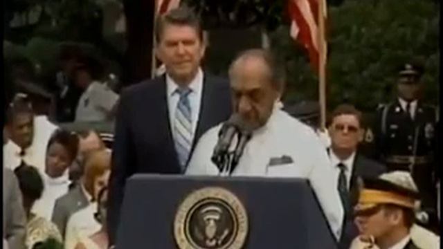 a majestic Speech of late former president J R Jayawardhana смотреть онлайн