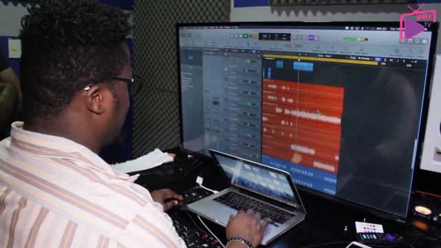Chanpyon Nwèl Caraibe 2021 an nan ORS Studio Ap prepare pou l lage yon album deyo смотреть онлайн