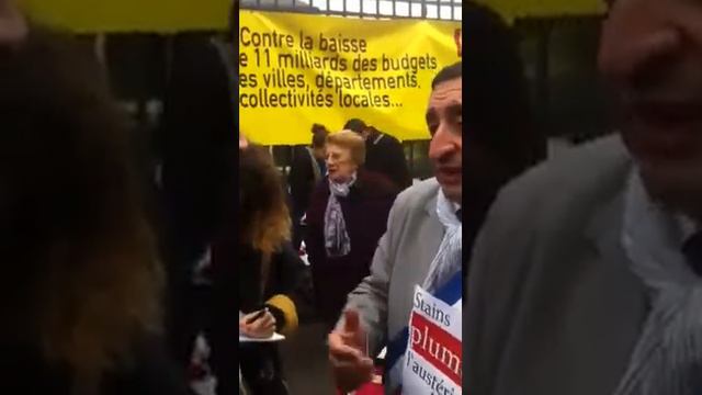 A. Taïbi, maire en grève de Stains, ville "plumée de l'aust смотреть онлайн