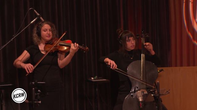 Angel Olsen performing "Lark" live on KCRW смотреть онлайн
