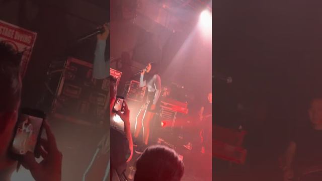 Cassadee Pope Performing “Secondhand Love”