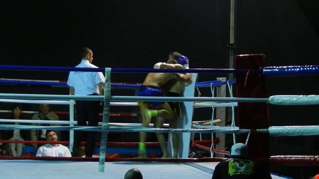Edoardo Tocci VS Luciano De Maio Elitè Muay Thai -60kg Round 1 смотреть онлайн