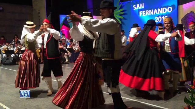 BERLINA DE LA PALMA ENTREAMIGOS POR LUIS HERNÁNDEZ смотреть онлайн