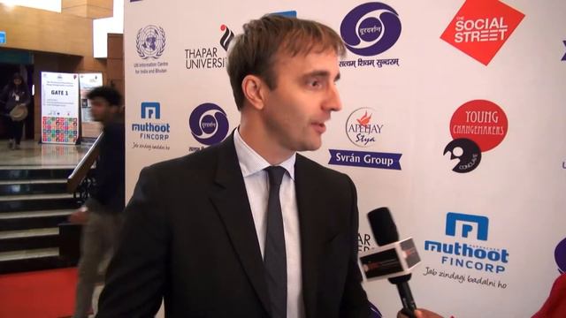 Derek Segaar, Director, UN Information Centre for India and Bhutan смотреть онлайн