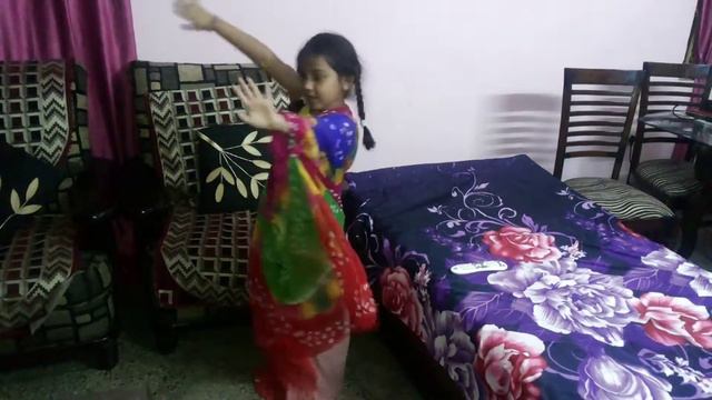 Radhe Krishna ki jyoti alokik dance by little gaurika смотреть онлайн