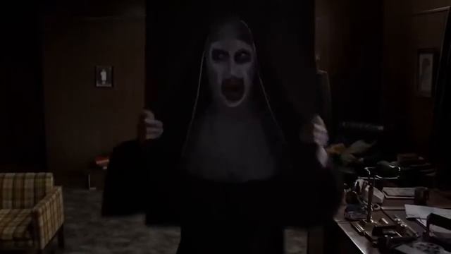 Cum Arata Actorii De Filme Horror In Viata Reala - Bonnie Aarons