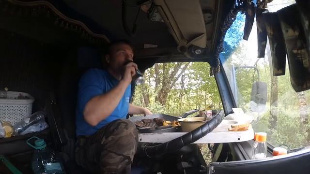 Дальнобой.48 / Шесть суток ада. Кулинарный этюд. смотреть онлайн