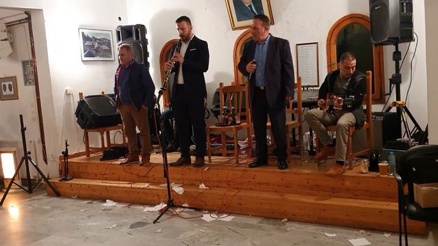 Ποια σκύλα η μάνα Κώστας Παππάς, Τάσος Κόπανος 2019