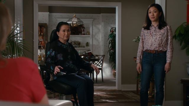 Jessica Needs Help Getting Evan Over His Heartbreak - Fresh Off the Boat смотреть онлайн